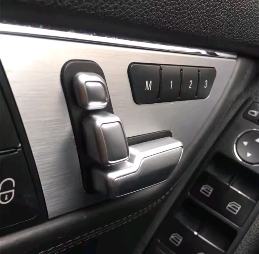 Boutons de réglage des sièges avant, Mercedes-Benz Classe E W212