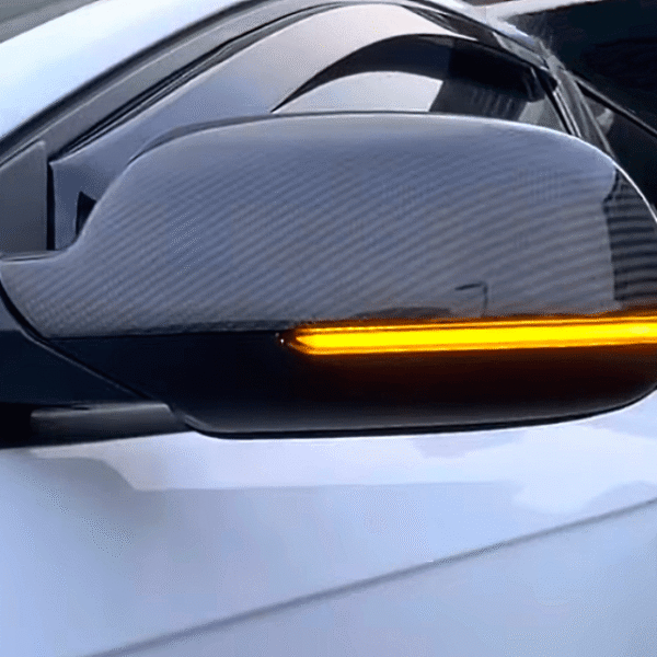 Clignotants de rétroviseurs répétiteurs dynamiques LED — Audi A3 8P