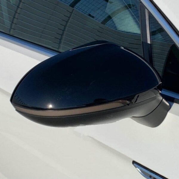 Coques de rétroviseurs noires brillantes — Volkswagen Arteon