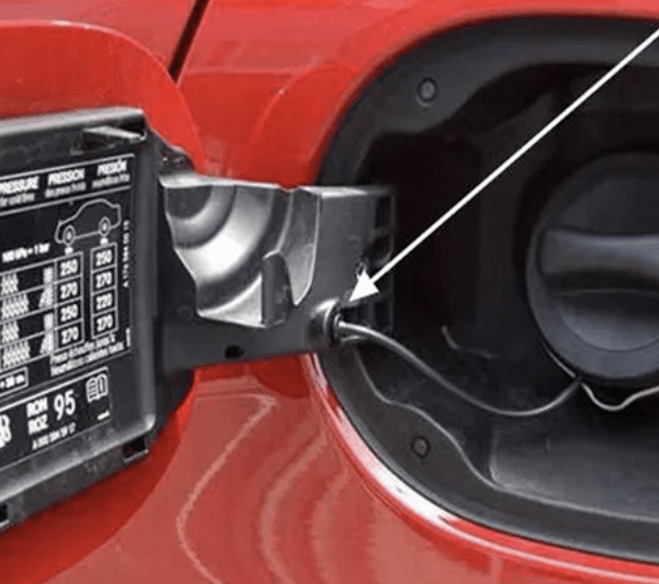 Cordon Attache bouchon réservoir de carburant MERCEDES Classe A B C E S CLA GLA GLC GLE ML — Mercedes-Benz Classe A