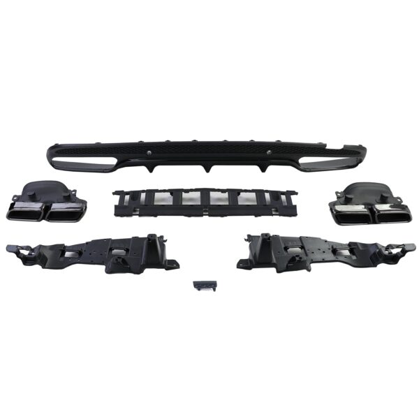 Diffuseur et sorties d&rsquo;échappement pare-choc arrière look 63 AMG — Mercedes-Benz Classe C W205