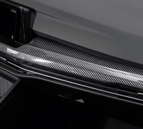 Garniture tableau de bord look carbone — Volkswagen
