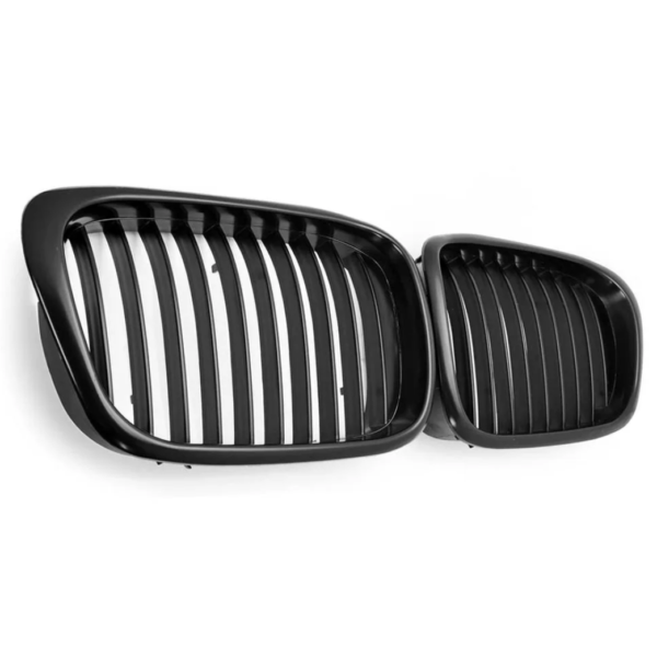Grilles de calandre Noir Brillant — BMW Série 5 E39