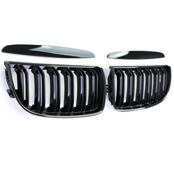 Grilles de calandre noire brillante type M Performance BMW Série 3 E90 — BMW Série 3 E90