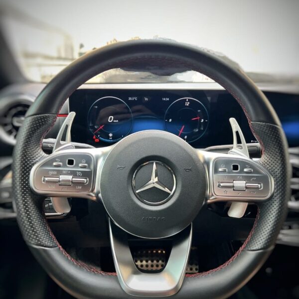 Palettes au volant Mercedes-Benz Classe A W177 CLA C118 — Mercedes-Benz Classe A C118 W177